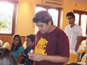 This guy broke his tooth